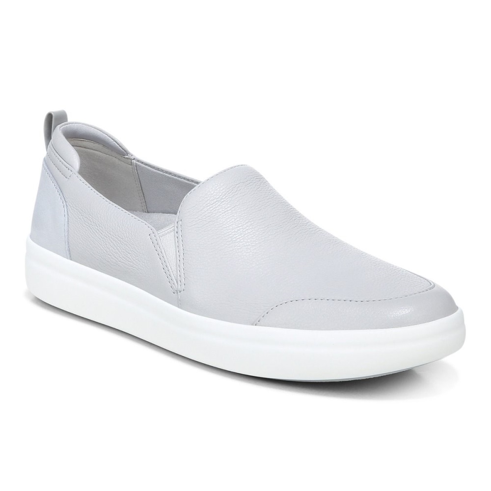 Penelope Slip on Sneaker Vionic Vapor