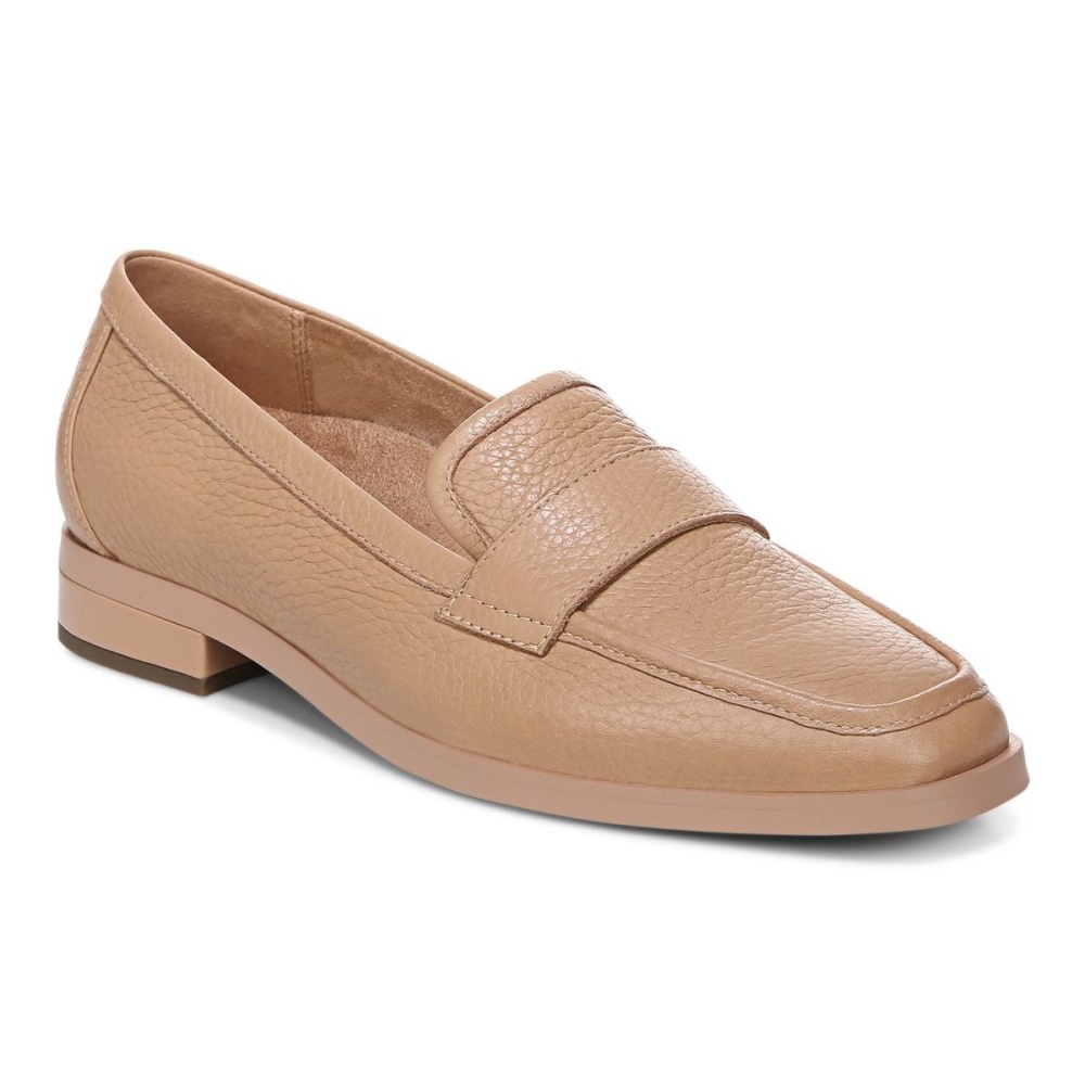 Vionic Macaroon Sellah Loafer