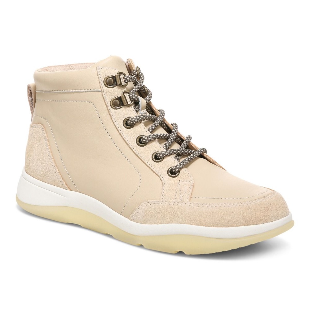 Semolina Leather Vionic Whitley Boot